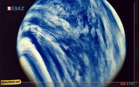  العلماء في حيرة: ماذا يحدث على سطح 