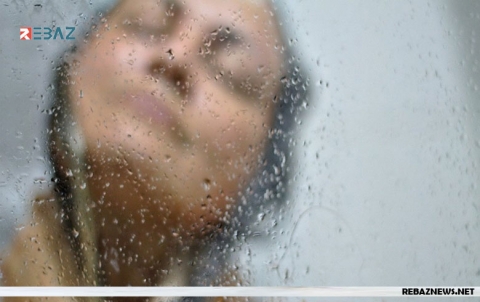 أضرار الحمام الساخن وغسيل الرأس اليومي