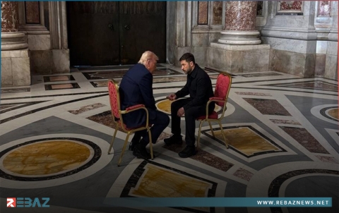 ترامب وزيلينسكي يجتمعان في ساحة القديس بطرس بالفاتيكان