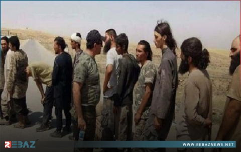 قوات سوريا الديمقراطية تسلم العراق نحو 50 فرنسيا