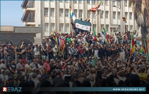 بريطانيا تشيد بشجاعة المتظاهرين السوريين: لن يستسلموا