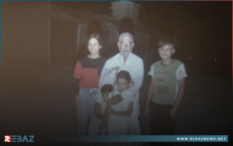 مواطن يطلق نداء استغاثة لإنقاذهم من خطر القنابل المزروعة في كوباني مواطن يطلق نداء استغاثة لإنقاذهم من خطر القنابل المزروعة في كوباني